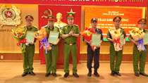 Khen thưởng các đơn vị tham gia truy bắt hung thủ sát hại nhân viên quán cà phê