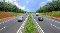 Nâng tốc độ tối đa 8 tuyến cao tốc lên 90km/h