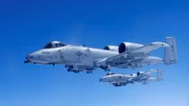 Sau F-16, Ukraine ngỏ ý muốn Mỹ cấp cường kích A-10 Thunderbolt