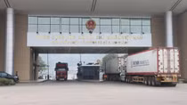 Dịp nghỉ lễ hoạt động xuất nhập khẩu diễn ra khá nhộn nhịp