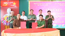 Ký kết tham gia giữ gìn ANTT tại địa bàn cơ sở