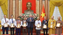 Chăm lo tốt hơn đời sống vật chất, tinh thần của đồng bào dân tộc thiểu số