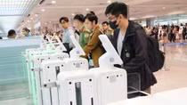 Đề xuất rút ngắn thời gian xuất nhập cảnh tại sân bay Tân Sơn Nhất để phát triển du lịch
