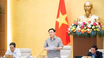 Khai mạc Phiên họp thứ 32 của Uỷ ban Thường vụ Quốc hội