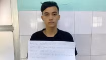 Lại chiêu dàn cảnh “vờ rơi dép” để cướp xe máy