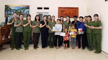 Những người mẹ đỡ đầu ở Công an Lạng Sơn