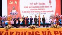Huyện Thường Tín vinh dự đón nhận Huân chương Lao động hạng Nhất
