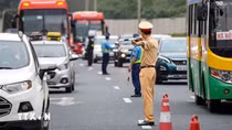 Nhân lên những hình ảnh đẹp của lực lượng CSGT