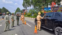 Ứng trực 100% quân số để đảm bảo trật tự an toàn giao thông