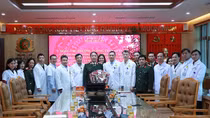 Thứ trưởng Trần Quốc Tỏ kiểm tra công tác ứng trực và chúc Tết một số đơn vị