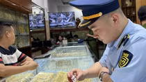 Giả mạo nhãn hiệu, 3 chủ tiệm vàng bị phạt gần 400 triệu đồng