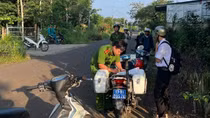 Chuyến biến tích cực trong chấp hành Luật giao thông của phụ huynh và học sinh
