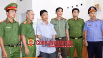 Bắt tạm giam Facebooker, YouTuber Dương Hồng Hiếu
