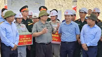 Thủ tướng Phạm Minh Chính kiểm tra một số công trình trọng điểm tại Quảng Bình