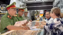 Phòng, chống cướp tiệm vàng ở Vĩnh Long