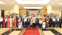 Học Bác trong đời sống hôm nay