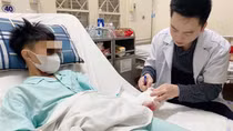 Ba học sinh bị thương nặng do sử dụng pháo tự chế