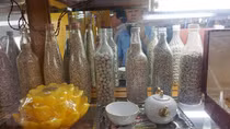 Phải chăng người Việt ngày càng mê tín