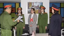 Bắt Cục trưởng Cục Hải quan Hà Nam Ninh về tội nhận hối lộ