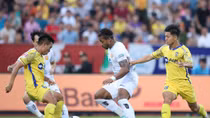 Thép Xanh Nam Định bị cầm hoà, cuộc đua vô địch tại V.league vẫn chưa ngã ngũ