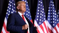 Ông Donald Trump vẫn duy trì được sự ủng hộ của các cử tri