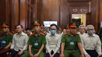 Ngày đầu tiên tại phiên tòa xét xử đại án ngành Đăng kiểm