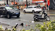 Người phụ nữ bị cành cây rơi trúng người trong mưa dông đã không qua khỏi