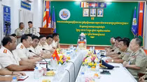 Công an tỉnh An Giang thăm, chúc Tết Chol Chnam Thmay các lực lượng vũ trang Campuchia