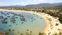 Thị xã Sông Cầu vươn đến mục tiêu thành phố du lịch và dịch vụ ven biển