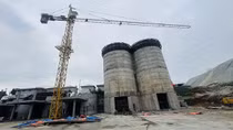 Tai nạn lao động tại nhà máy nghiền xỉ thải làm 2 người chết, 4 người bị thương