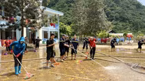 Hỗ trợ khắc phục thiệt hại mưa lũ tại xã Quang Vinh, huyện Trùng Khánh