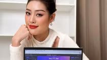 Khi nghệ sĩ livestream bán hàng