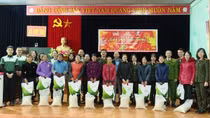 Tết yêu thương ấm lòng dân bản