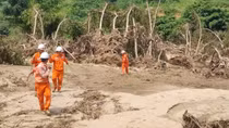 Điện lực Lào Cai nỗ lực khắc phục hệ thống lưới điện sau bão số 3