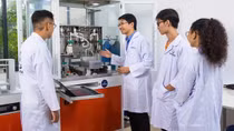 Tiến sĩ trẻ và công nghệ nano giúp tiết kiệm hàng tỉ đồng