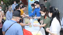 “Nồi cháo nghĩa tình” ấm lòng người bệnh
