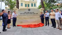 Nhớ ơn những người dựng ngôi đền văn hóa