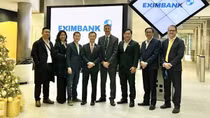 Đoàn công tác Eximbank thăm và làm việc tại Sở giao dịch chứng khoán London