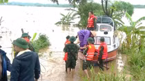 Lẩn trốn không chịu sơ tán đến nơi an toàn, 2 trường hợp bị phạt hành chính