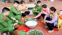 Trưởng Công an xã người dân tộc thiểu số làm theo lời Bác dạy