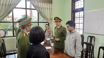 Khởi tố, bắt tạm giam cán bộ Văn phòng đăng ký đất đai tỉnh Quảng Trị