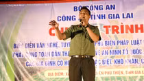 Gương mặt đoạt giải nhì cuộc thi giọng hát hay ngoại ngữ