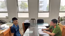 Đối tượng vờ mua ô tô rồi "phóng thẳng" khai gì tại cơ quan Công an?