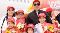 Tuần lễ vàng, VietJet giảm 50% vé bay Thành Đô, Tây An, Hong Kong (Trung Quốc),