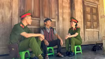 Già làng, người có uy tín chung tay đảm bảo an ninh vùng biên
