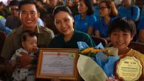 Những tấm gương đời thường bình dị mà cao cả