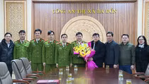 Trao thưởng cho đơn vị triệt phá đường dây buôn bán, vận chuyển gần 30 nghìn viên ma túy