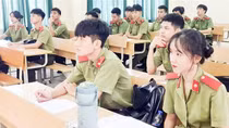 Có một trường đại học thanh xuân