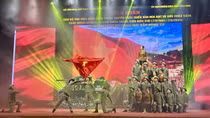 Tưng bừng liên hoan “Điện Biên – Vang mãi bản hùng ca”