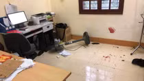 Một Phó Chánh án huyện bị đâm trọng thương tại phòng làm việc